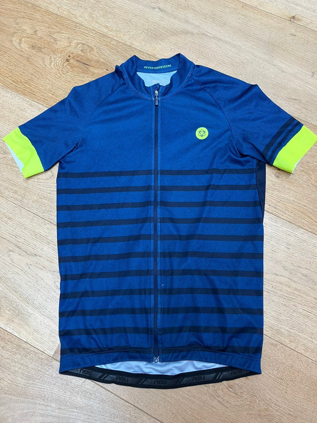 Agu shirt, Ophalen of Verzenden