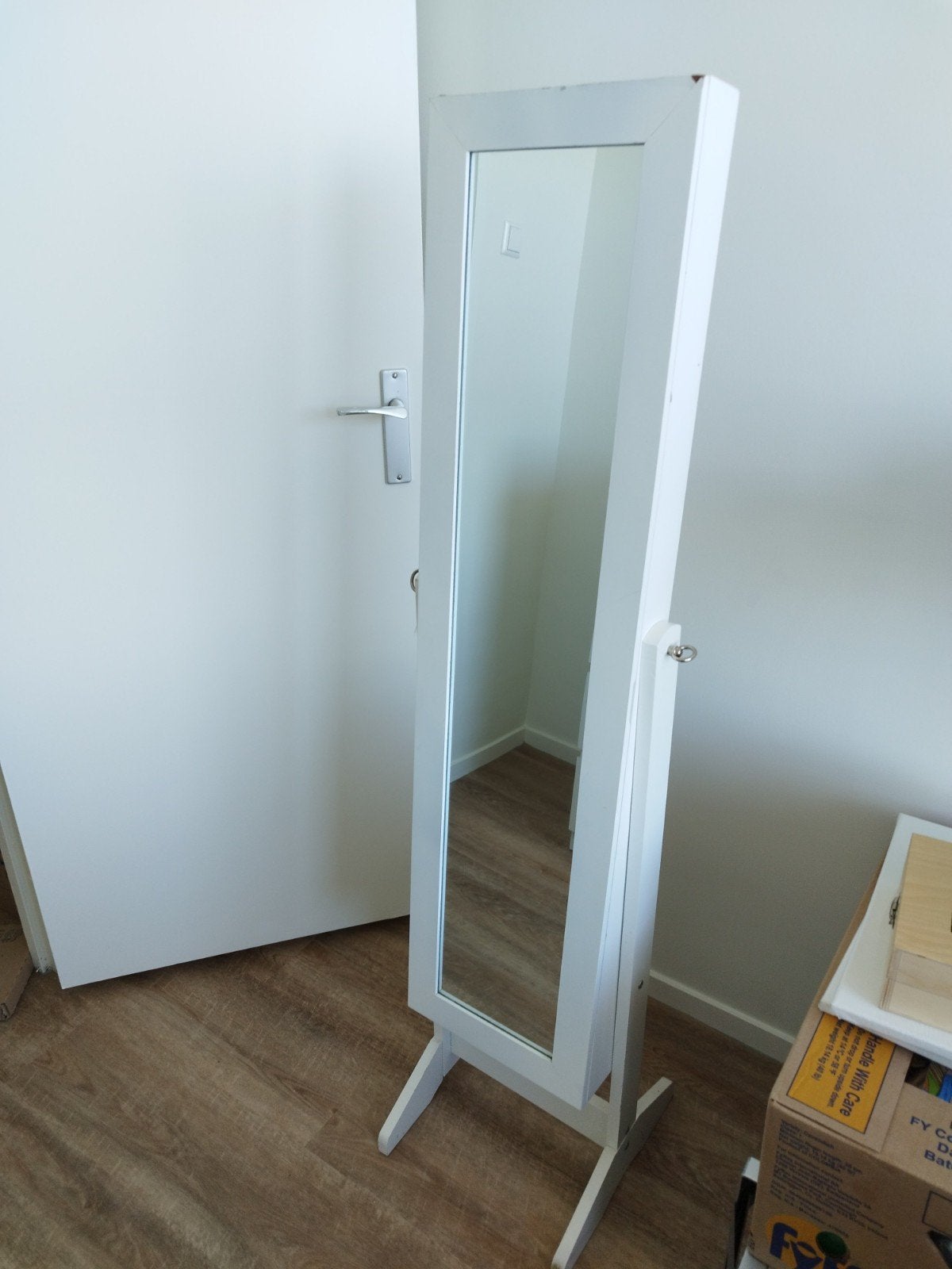 Witte Passpiegel met Sieradenkast - Zo goed als nieuw, Minder dan 50 cm, Gebruikt, Ophalen of Verzenden, 150 tot 200 cm
