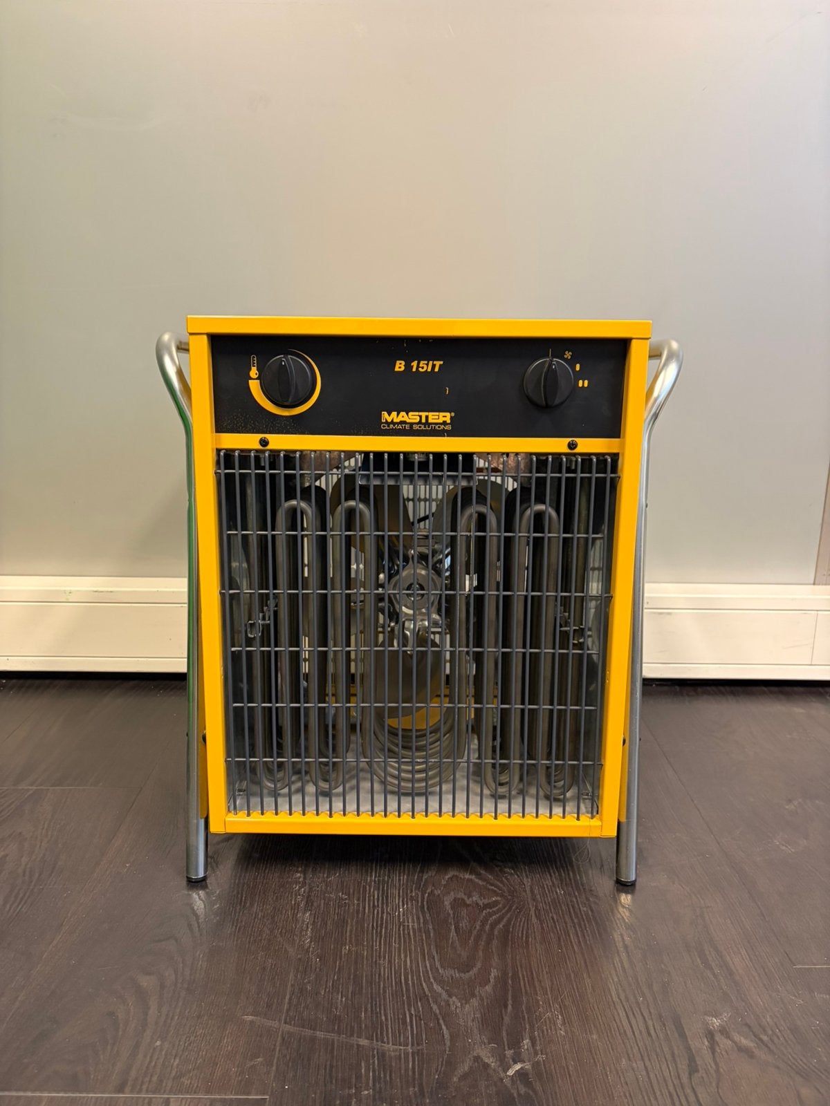 Elektrische kachel / heater | Master B15, Doe-het-zelf en Verbouw, 30 tot 80 cm, Kachel, Minder dan 60 cm, Ophalen of Verzenden