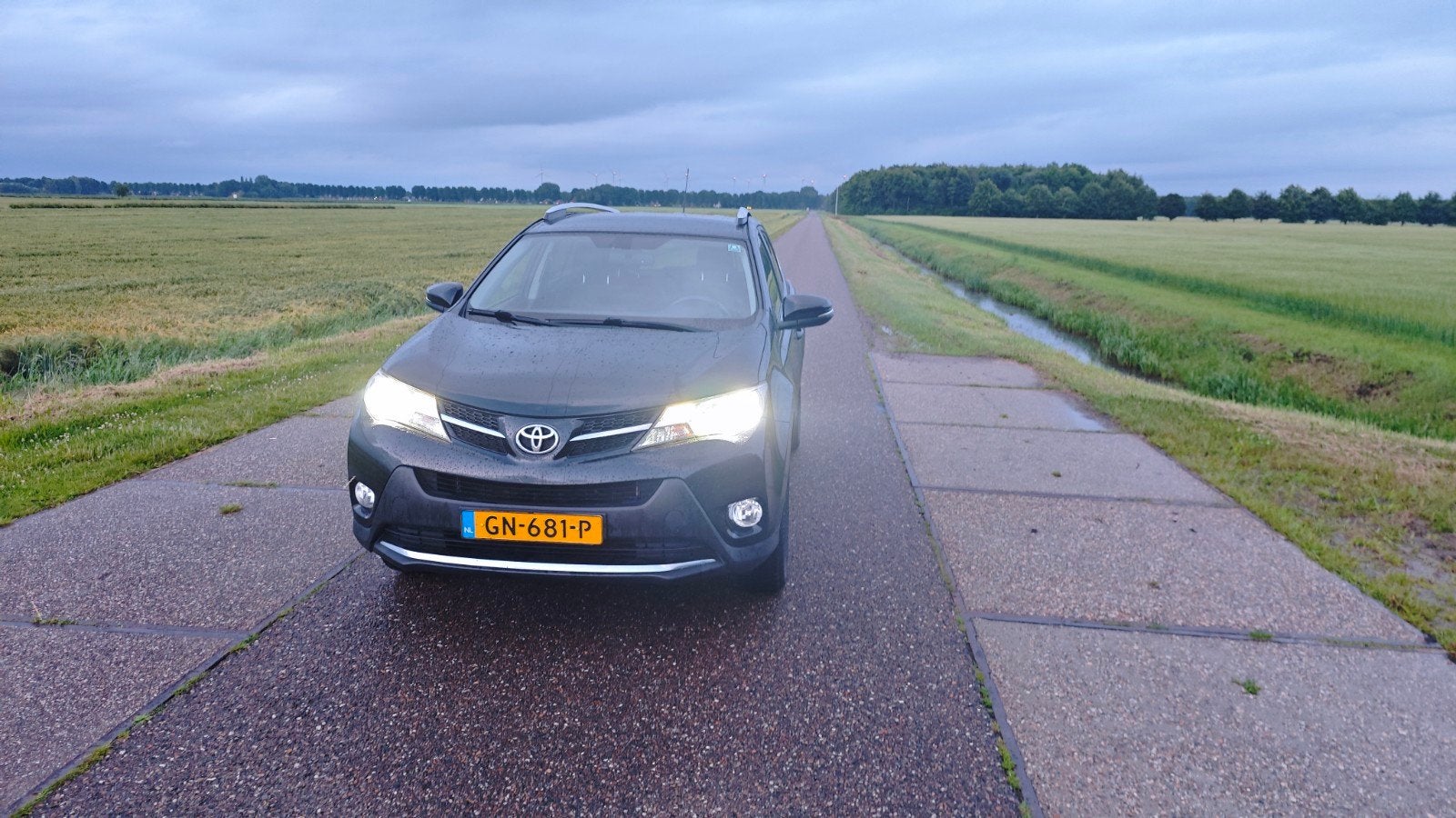 Toyota Rav4 2.0 Vvt-i 4WD 2015 Zwart, Auto's, 4 cilinders, 2000 kg, 1465 kg, Zwart