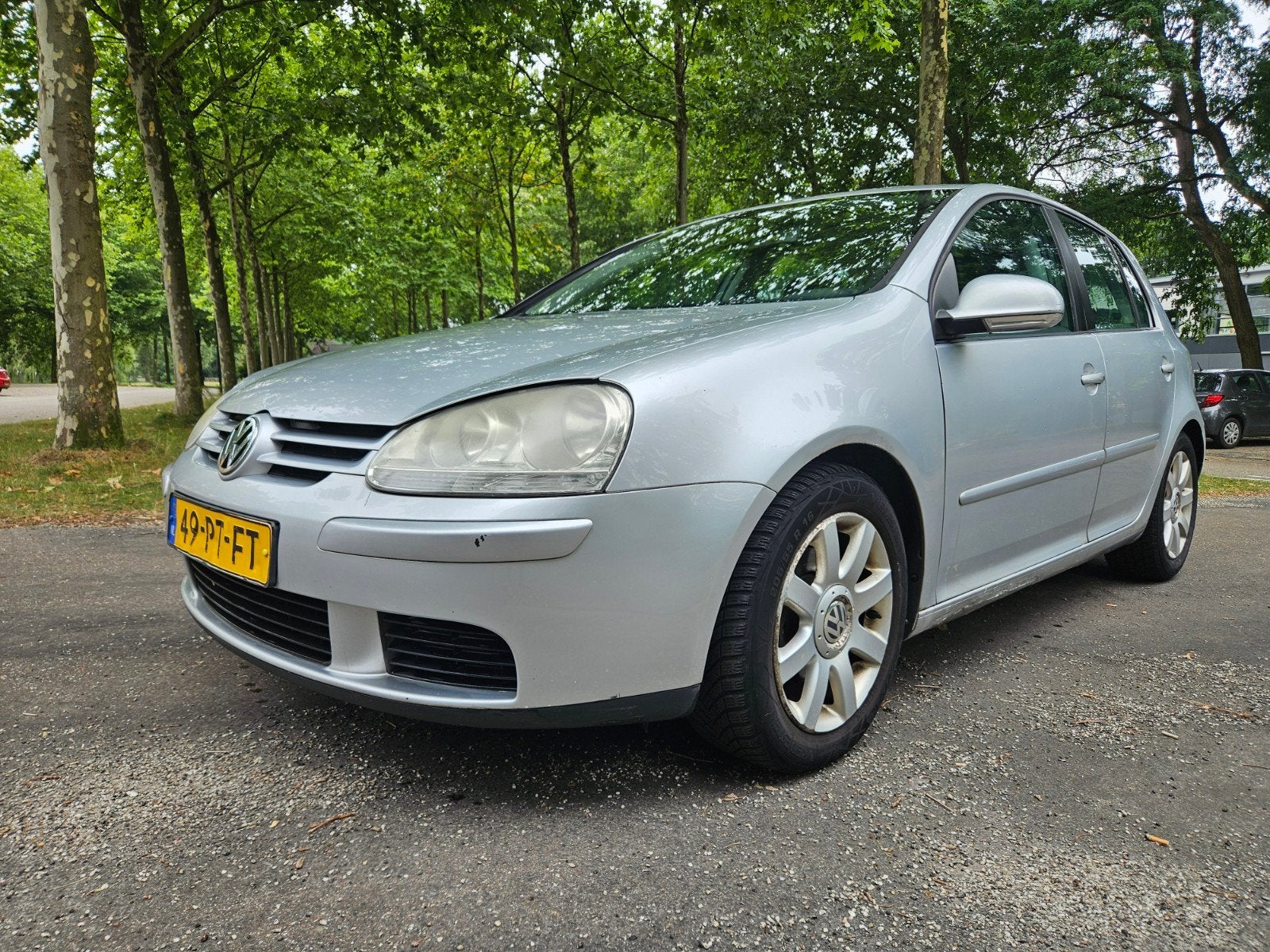 Volkswagen Golf 1.6 16V FSI 85KW 5D 2004 Grijs, Voorwielaandrijving, 4 cilinders, 620 kg, Origineel Nederlands