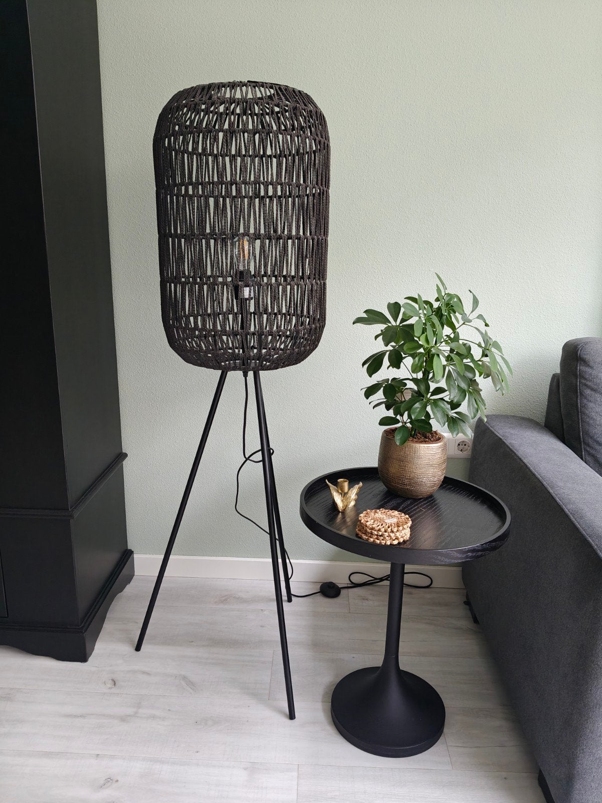 Vloerlamp zwart Rami (Kwantum), Huis en Inrichting, Lampen | Vloerlampen, Ophalen, Gebruikt, 150 tot 200 cm