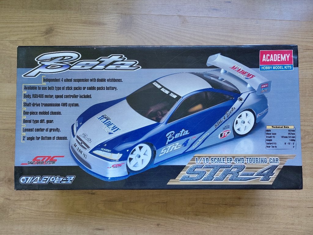 RC auto Acedemy Beta STR-4 met Futaba T2ER afstandsbediening, Hobby en Vrije tijd, Gebruikt, Schaal 1:10, Auto onroad, Ophalen