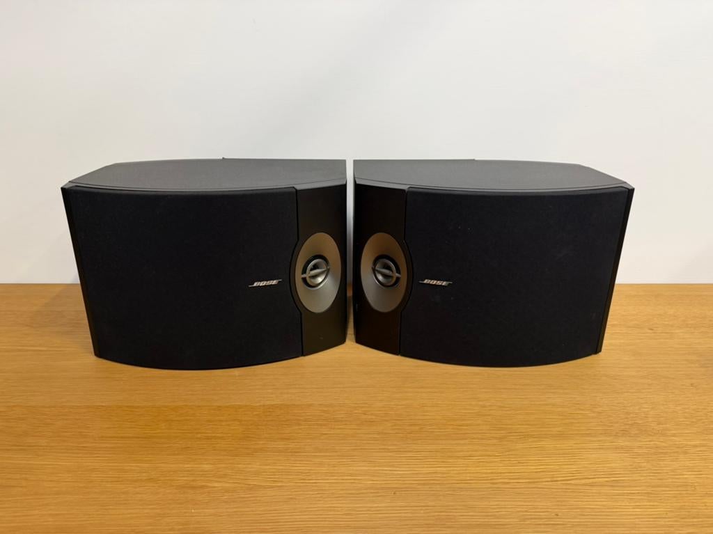 2x Bose 301 serie 5 luidsprekers / speakers zwart, Audio, Tv en Foto, Luidsprekers, Ophalen of Verzenden, Zo goed als nieuw, Bose