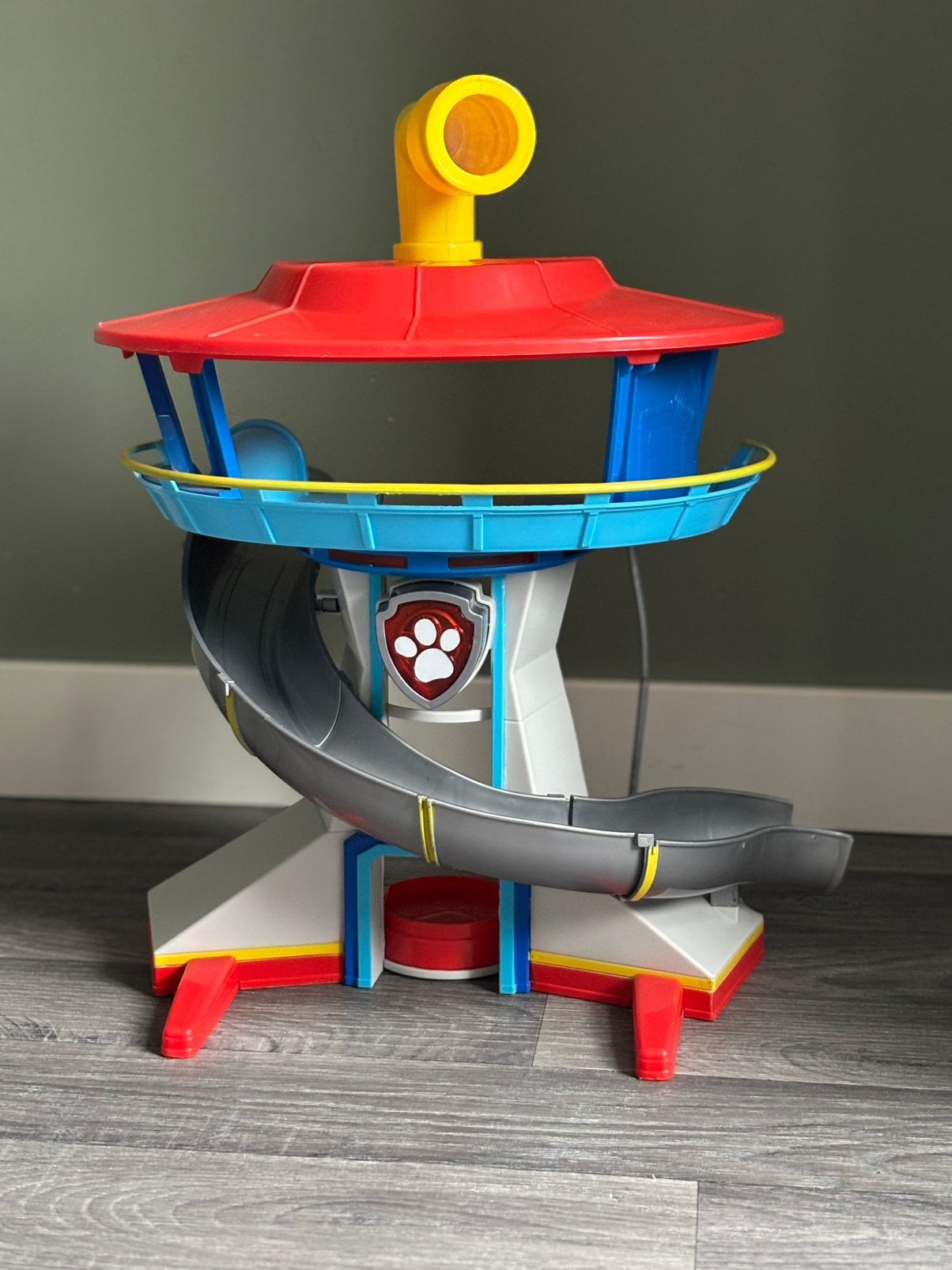 Paw petrol toren! Als nieuw!, Kinderen en Baby's, Speelgoed | Actiefiguren, Ophalen, Zo goed als nieuw