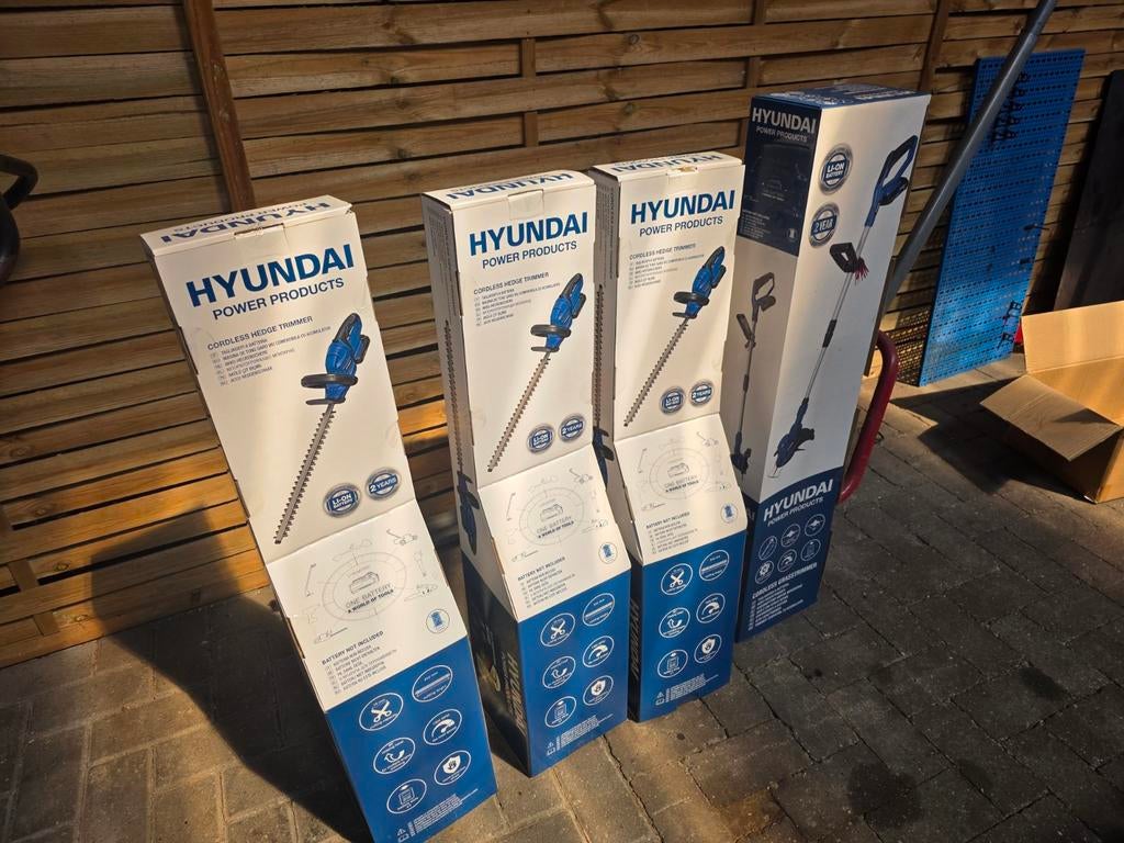 Restpartij hyundai 20v accu machines, Ophalen of Verzenden