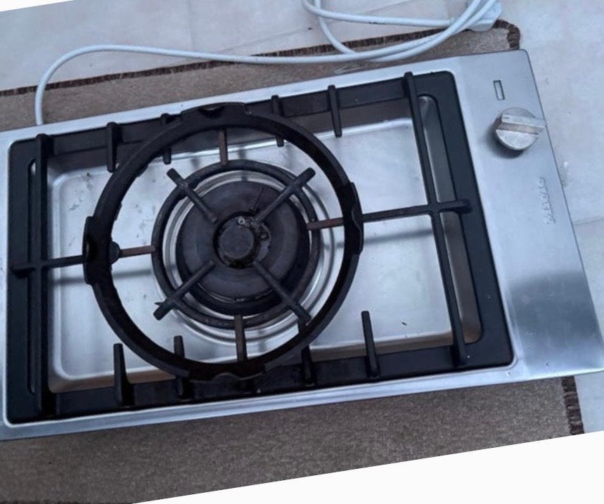 Miele Gasfornuis Kookplaat - 1 Pit - Inbouw, Ophalen, Gebruikt, 3 kookzones of minder, Inbouw