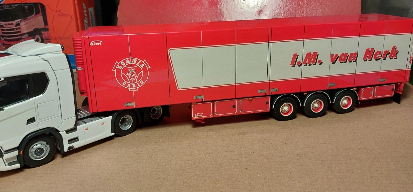 Scania I.M. van Herk Oplegger Model, Ophalen of Verzenden, Zo goed als nieuw, Bus of Vrachtwagen, Tekno