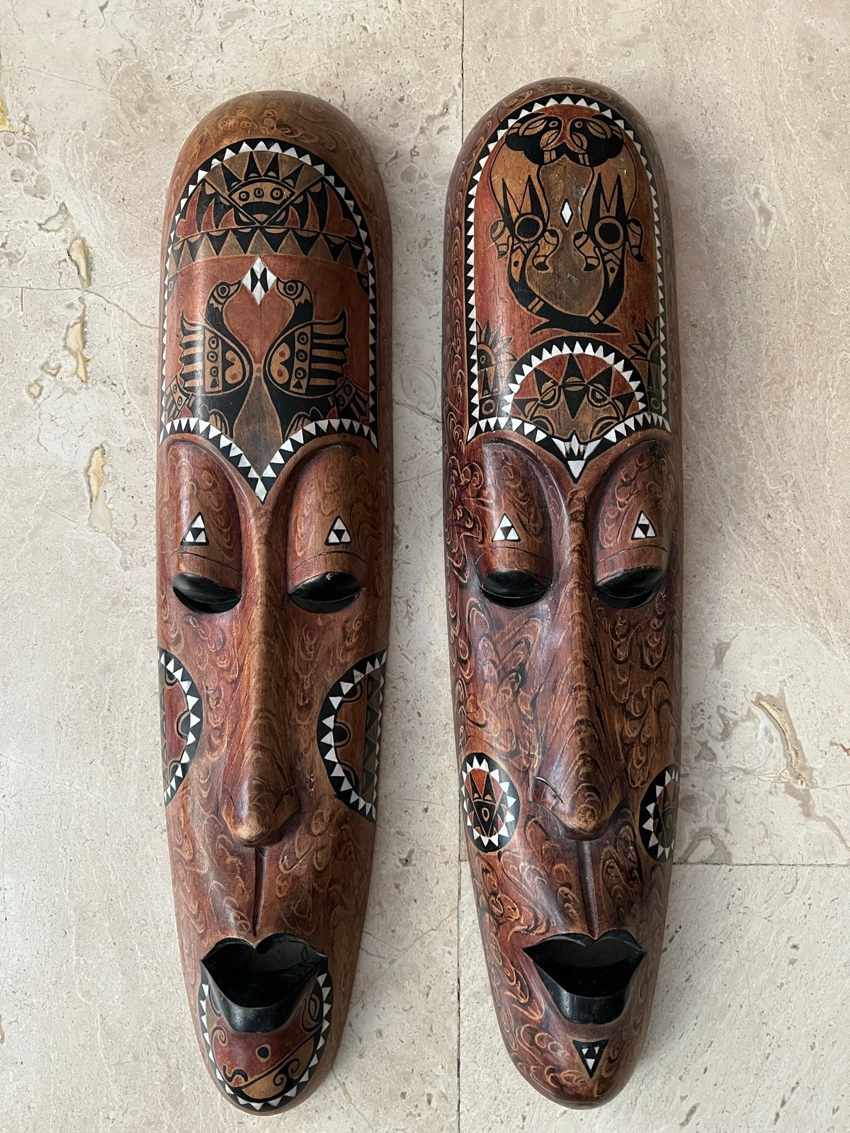 Set van 2 handgesneden houten maskers - Afrikaanse kunst, Antiek en Kunst, Bruin, Afrika, Masker, Handgemaakt