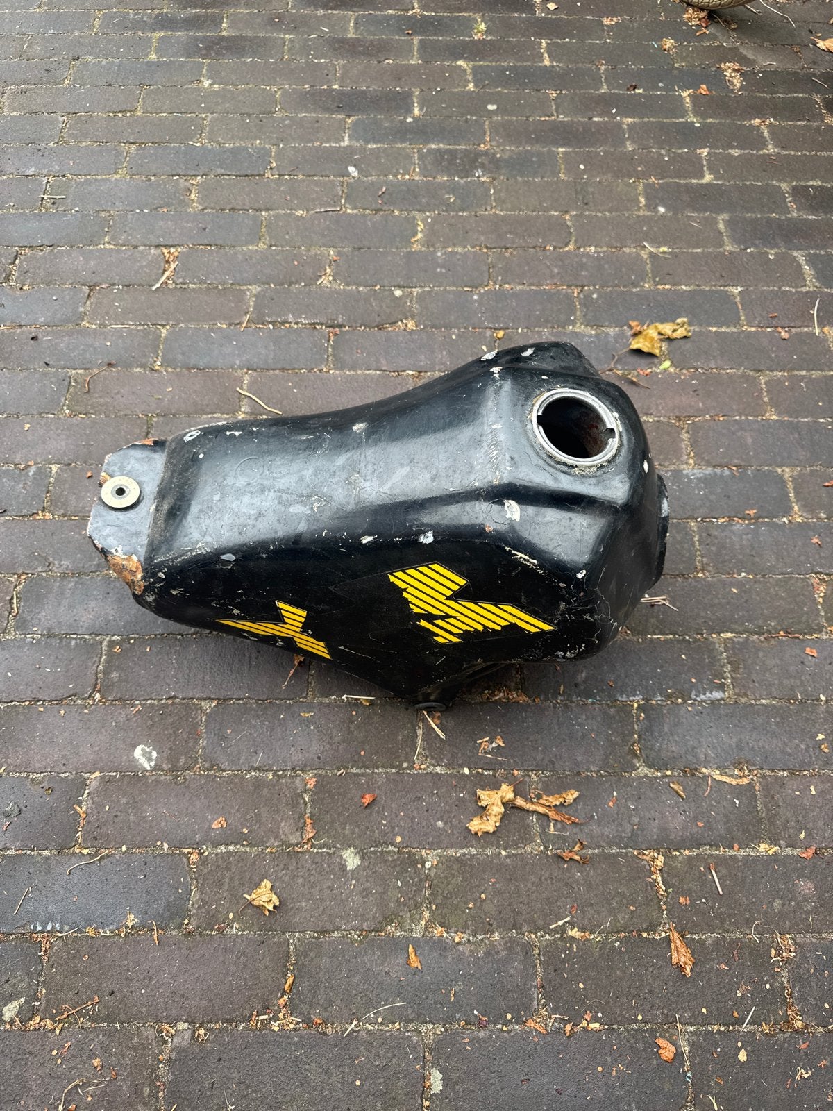 Gebruikte bromfiets brandstoftank, Ophalen, Gebruikt