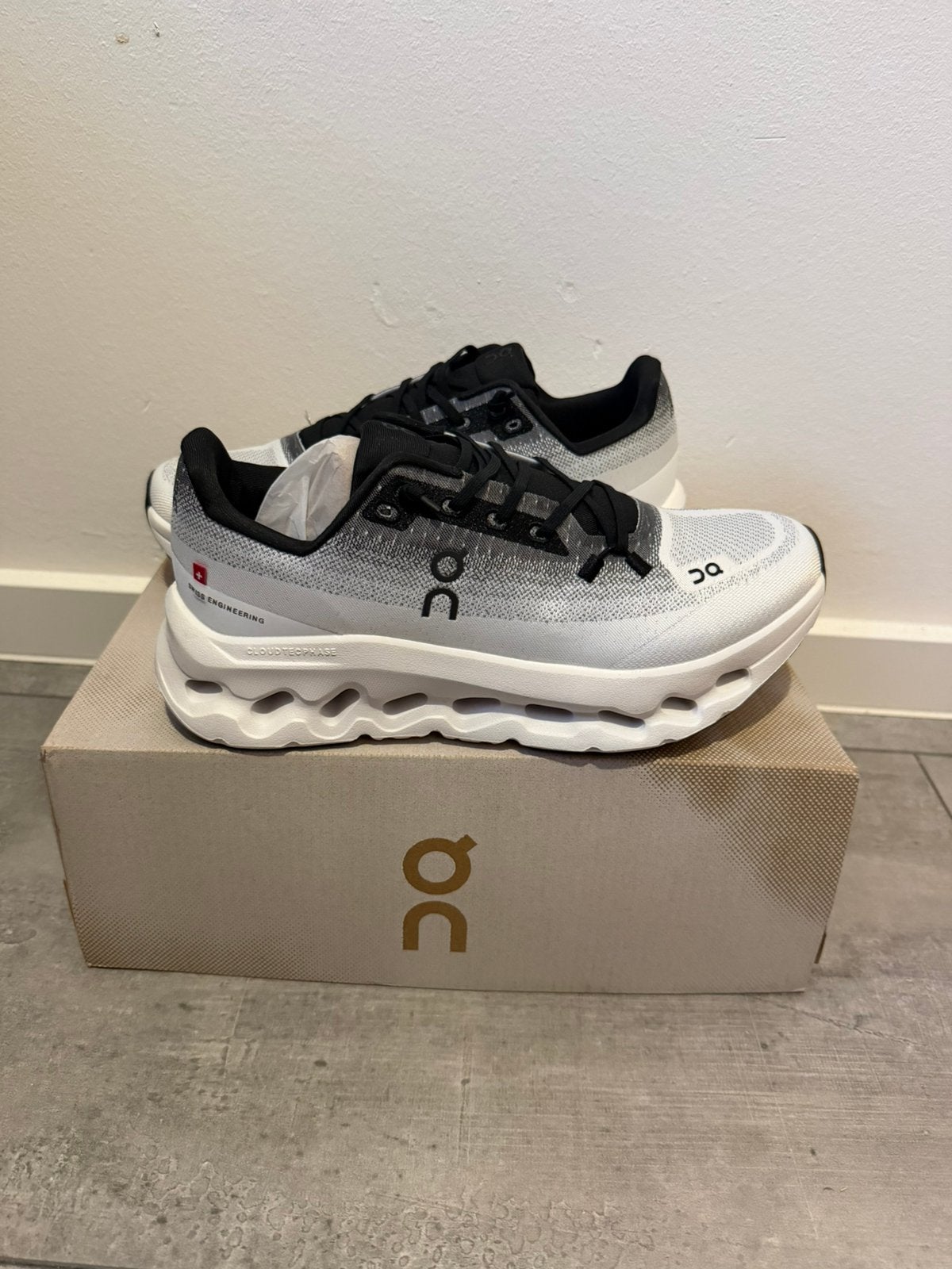 On cloud schoenen, Kleding | Heren, Ophalen of Verzenden, Zo goed als nieuw, Zwart