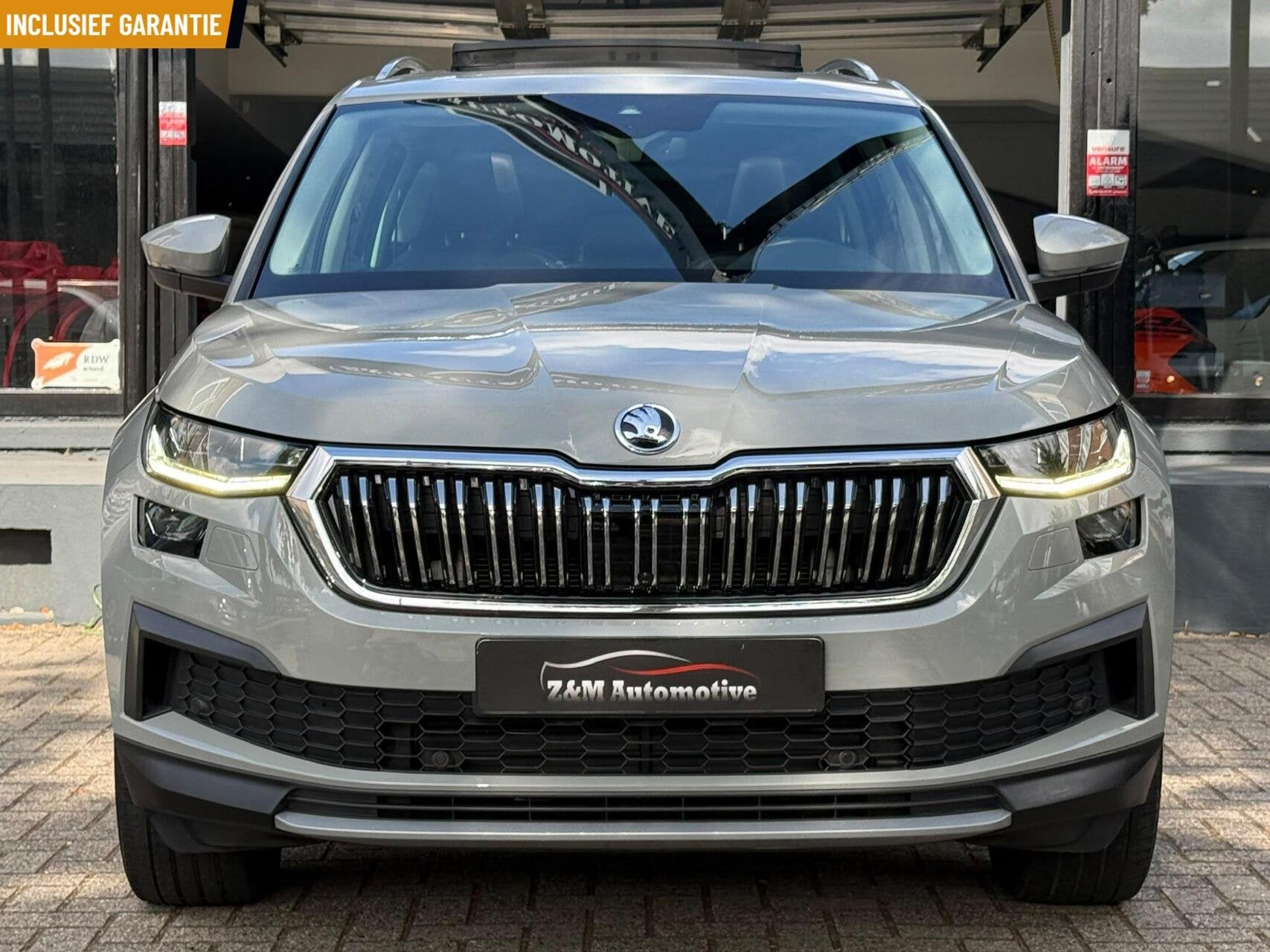 Skoda Kodiaq 1.5 TSI 7 Pers Aut*Pano*Matrix*Keyless*Navi, 4 cilinders, 150 pk, 14 km/l, Bedrijf