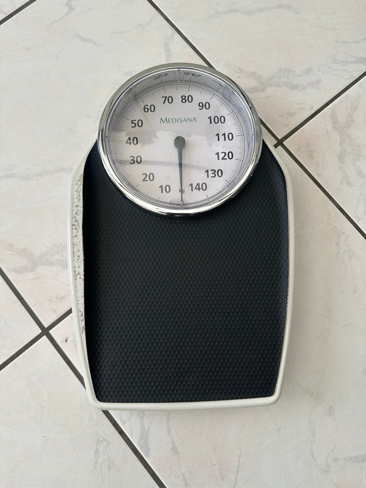 Medisana Personenweegschaal - Analoog tot 140 kg, Ophalen, Gebruikt, Analoog, 100 kg of meer