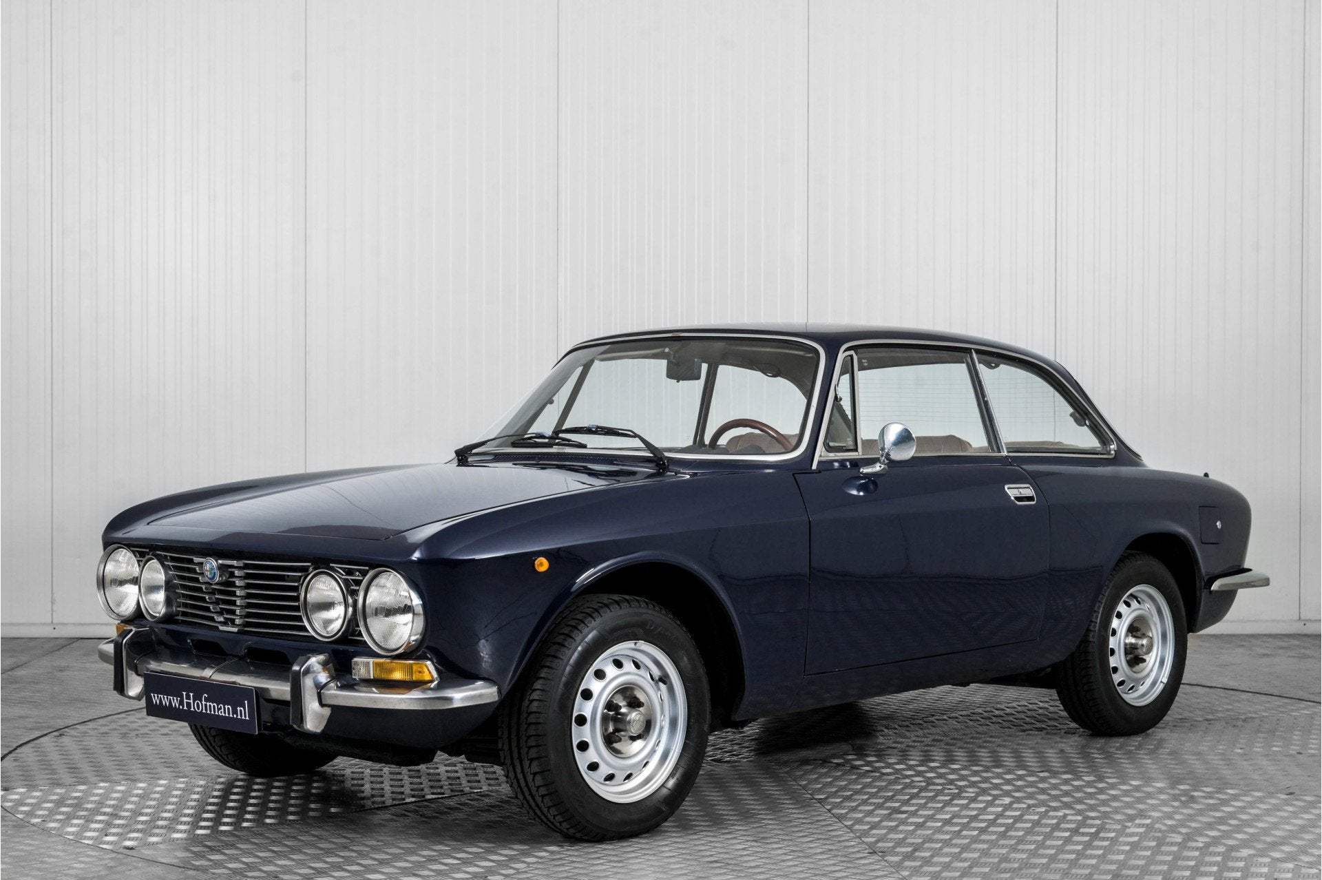 Alfa Romeo GT 1300 Junior only 2 owners (bj 1976), Achterwielaandrijving, Gebruikt, 4 cilinders, Blauw