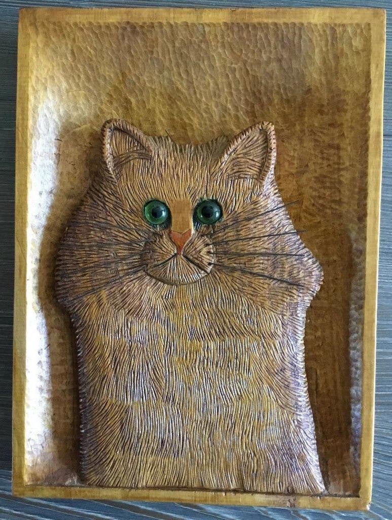 Houten snijwerk van kattengezicht met opvallende groene ogen, Antiek en Kunst, Ophalen of Verzenden