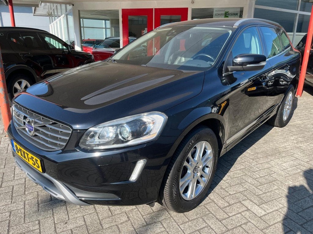 Volvo XC60 2.0 T5 Automaat  Summum  Xenon  BLIS  Volleder, Auto's, Volvo, Euro 5, 4 cilinders, 1598 kg, Zwart