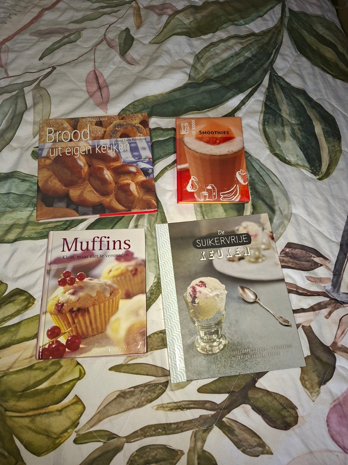 Kookboeken: Brood, Muffins, Smoothies, Suikervrij, Diverse auteurs, Ophalen of Verzenden, Gezond koken, Overige gebieden