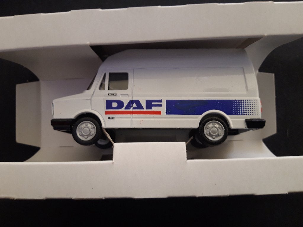 DAF 400 bestelwagen hoog dak – DAF demokleuren Lion Toys, Ophalen of Verzenden, Zo goed als nieuw, Bus of Vrachtwagen, Overige merken