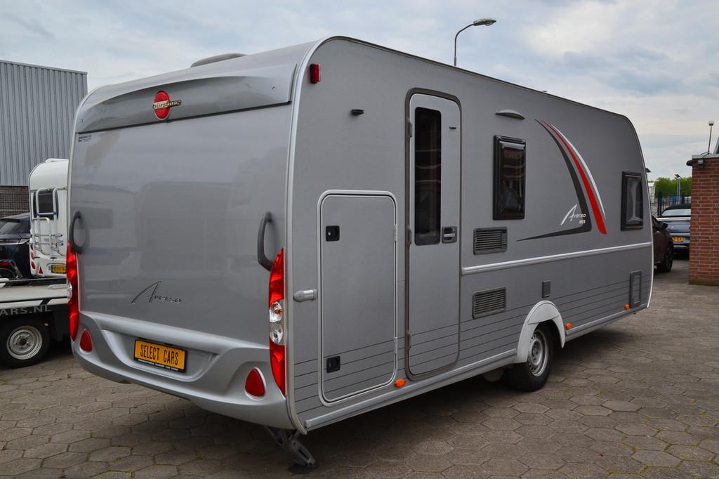 Burstner Averso 495 TK - Stapelbed - Fransbed - Voortent - 6, Caravans en Kamperen, Kachel, Overige typen, 7 tot 8 meter, Bedrijf