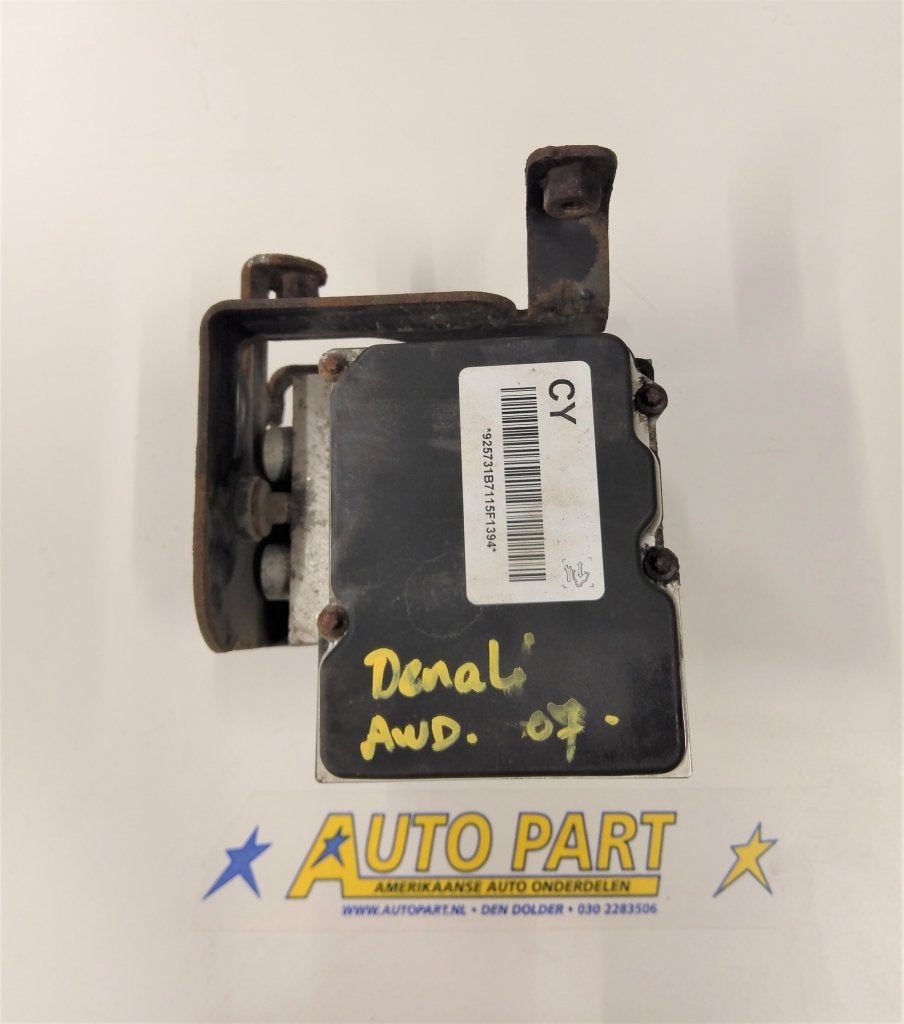 Chevrolet Avalanche ABS pomp 2007, Gebruikt, Info@gm.com, Amerikaanse onderdelen, Ophalen of Verzenden