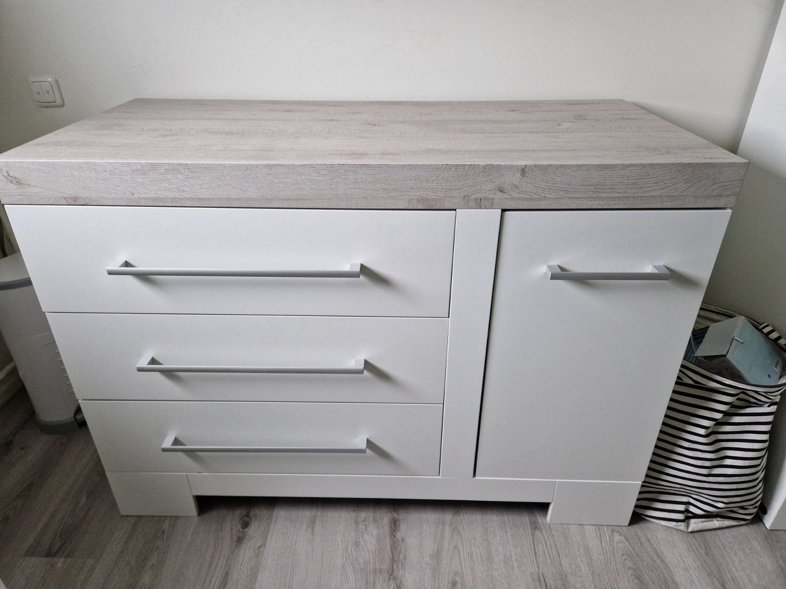 Extra grote commode 130x60, Ophalen, Gebruikt, 50 tot 70 cm, 100 cm of meer