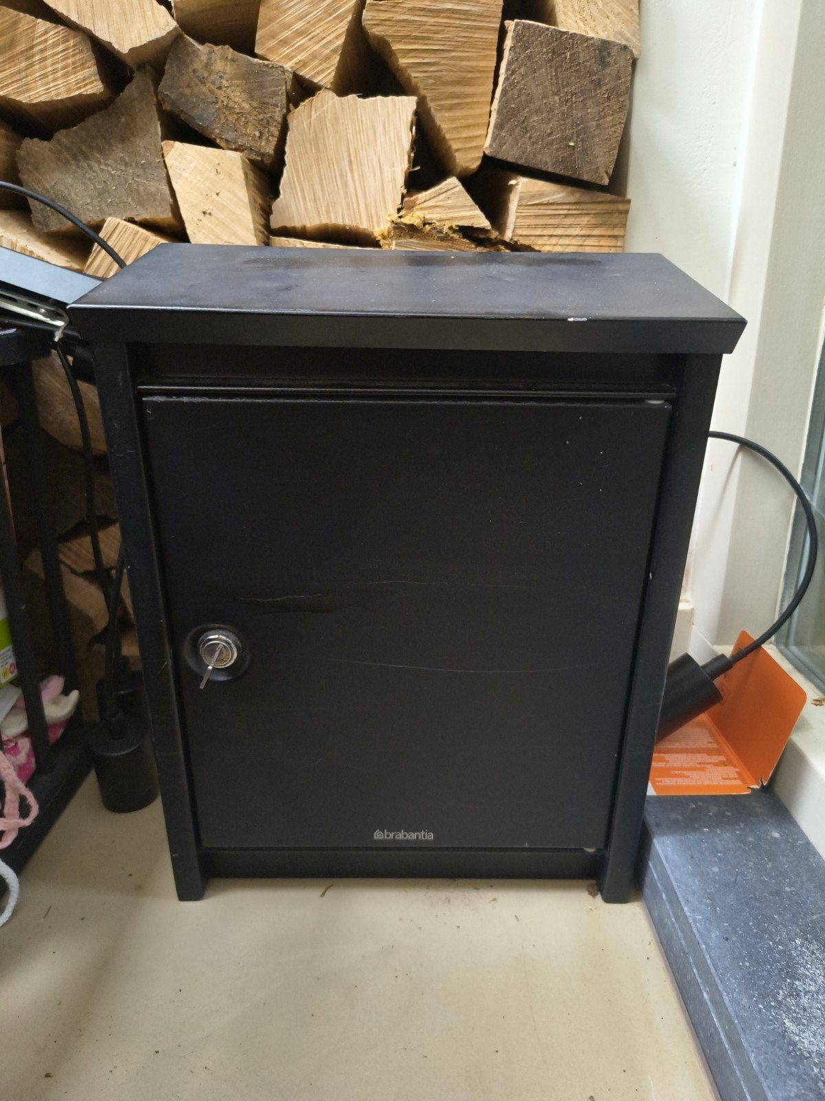 Brabantia Brievenbus - Zwart, Gebruikt, Ophalen of Verzenden, Gebruikt