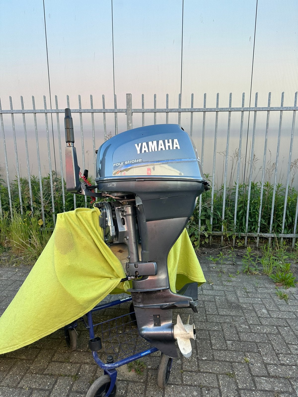 Mooie 25pk 4takt Yamaha langstaart op knuppel, Watersport en Boten, Ophalen, Benzine, 10 tot 30 pk