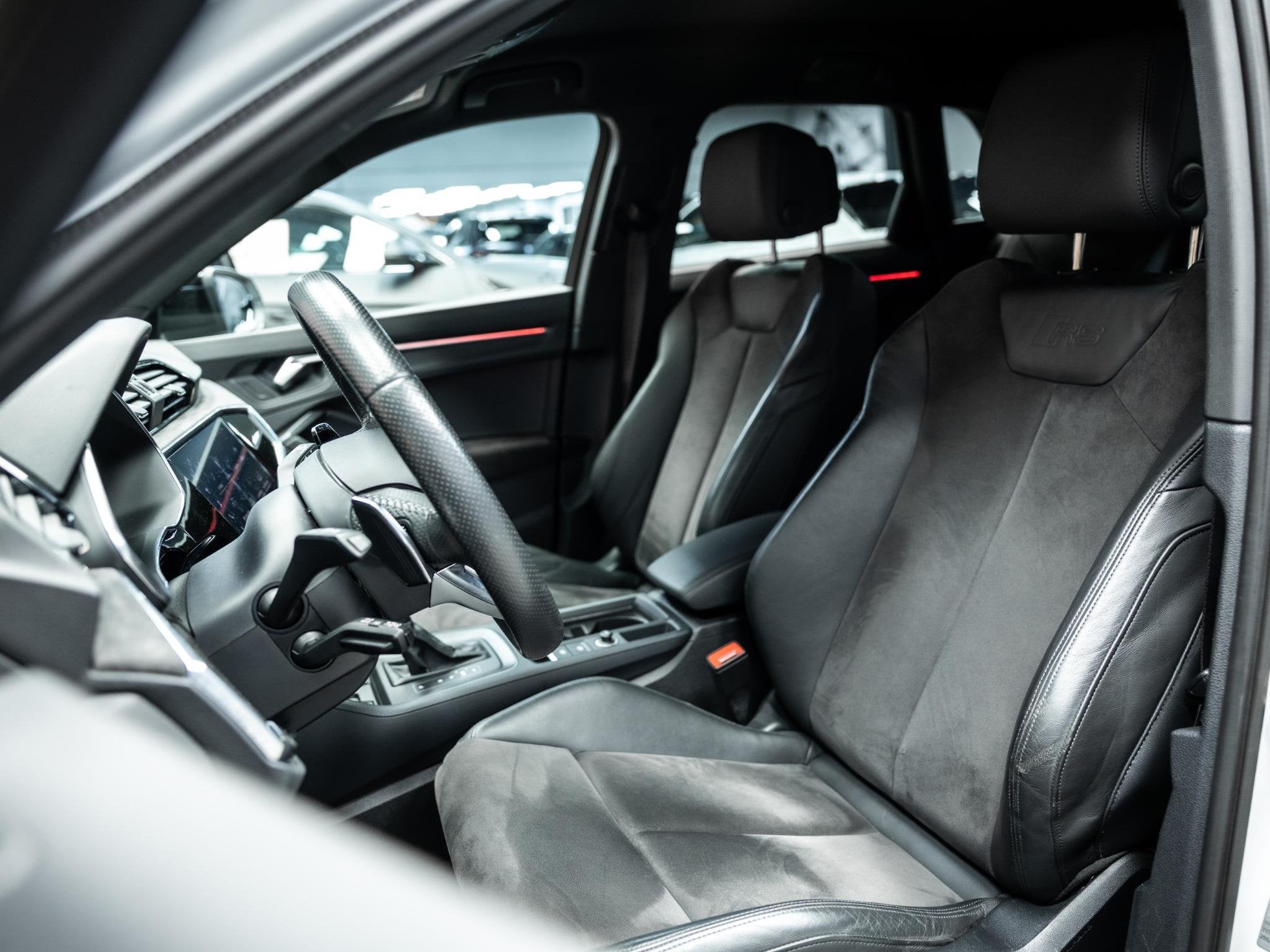 Audi RSQ3 TFSI | Carbon | Elek. stoelen | Camera | stoel ver, Auto's, Audi, Automaat, Gebruikt, Automatische klimaatregeling, Wit