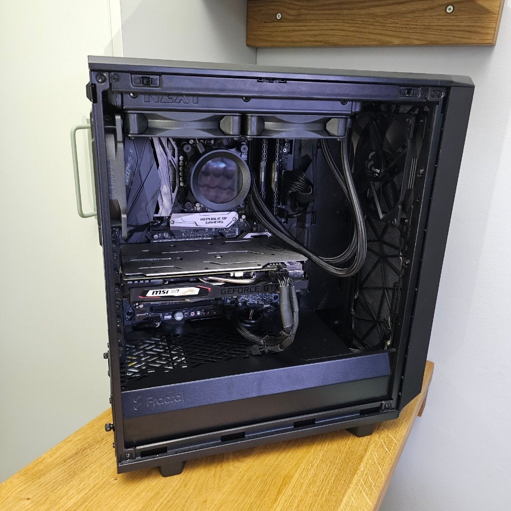 Gaming PC | i7-9700K | GTX 1660 Ti | 32GB RAM | 500GB NVMe, Ophalen, 32 GB, Zo goed als nieuw, Gaming