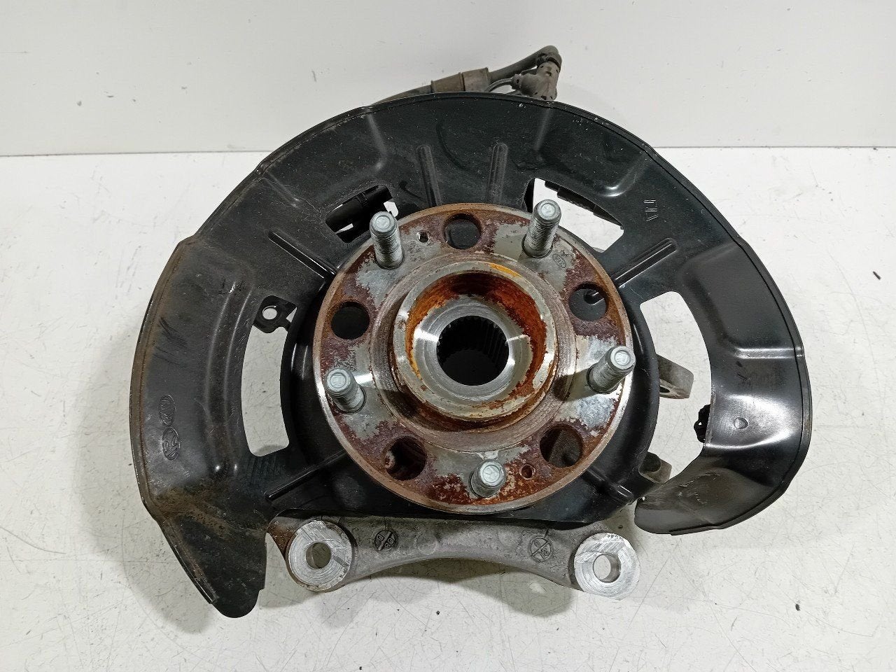 Wielnaaf links achter Hyundai Santa Fe, Onderdelen@venauto.nl, Van der Ven Autorecycling B.V., Gebruikt, Ettenseweg 76, 4706 PB Roosendaal, The Netherlands