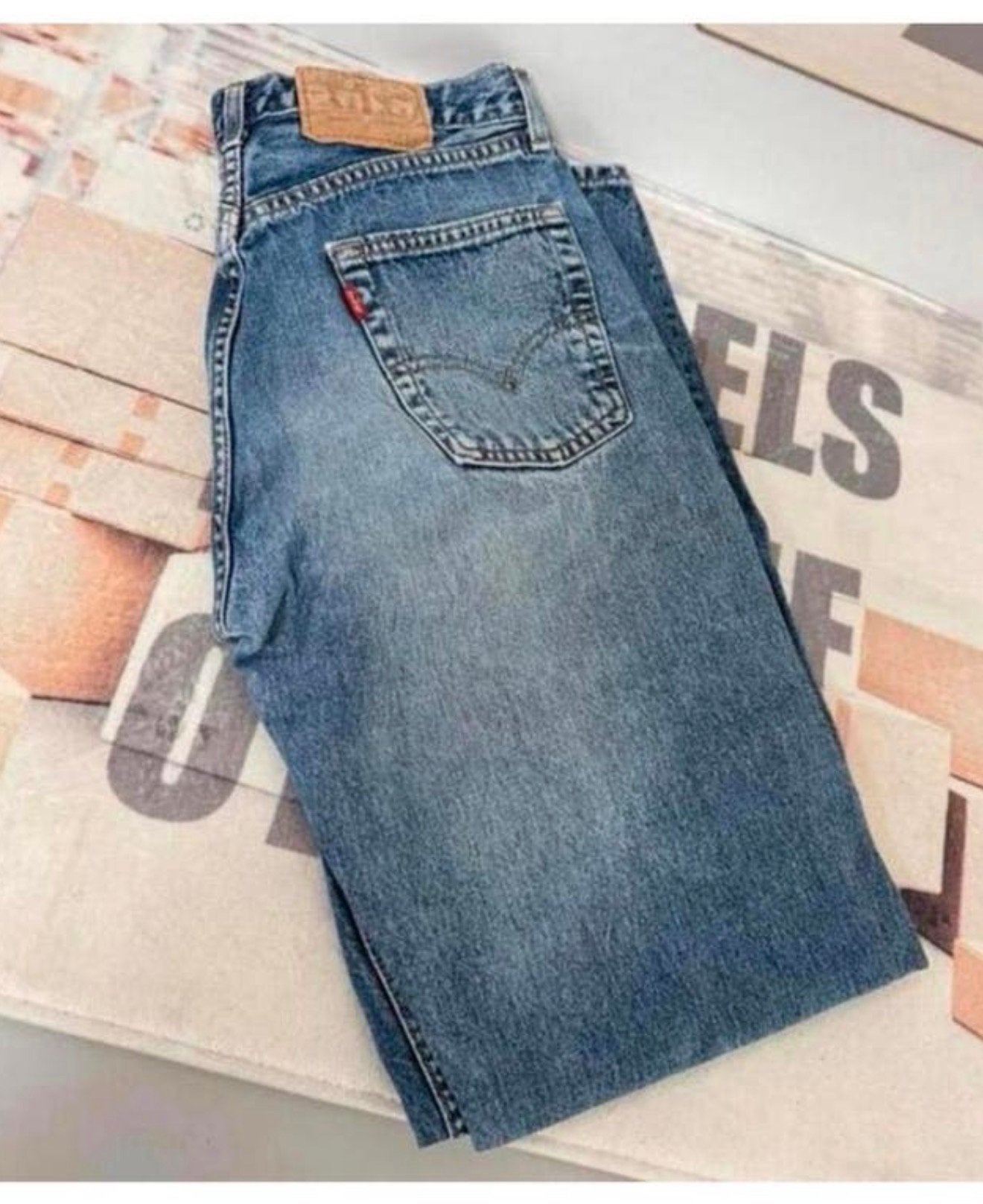 Levi's levis 518 low waist dames spijkerbroek W32 L34 32-34, Blauw, Ophalen of Verzenden, Zo goed als nieuw, H