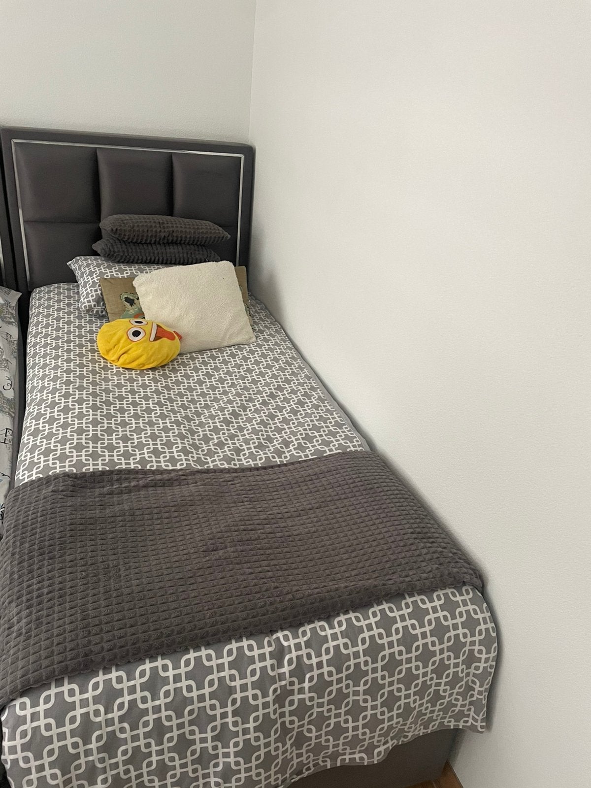 Een persoon bed boxspring Baza, Ophalen, 90 cm, Eenpersoons, Zo goed als nieuw