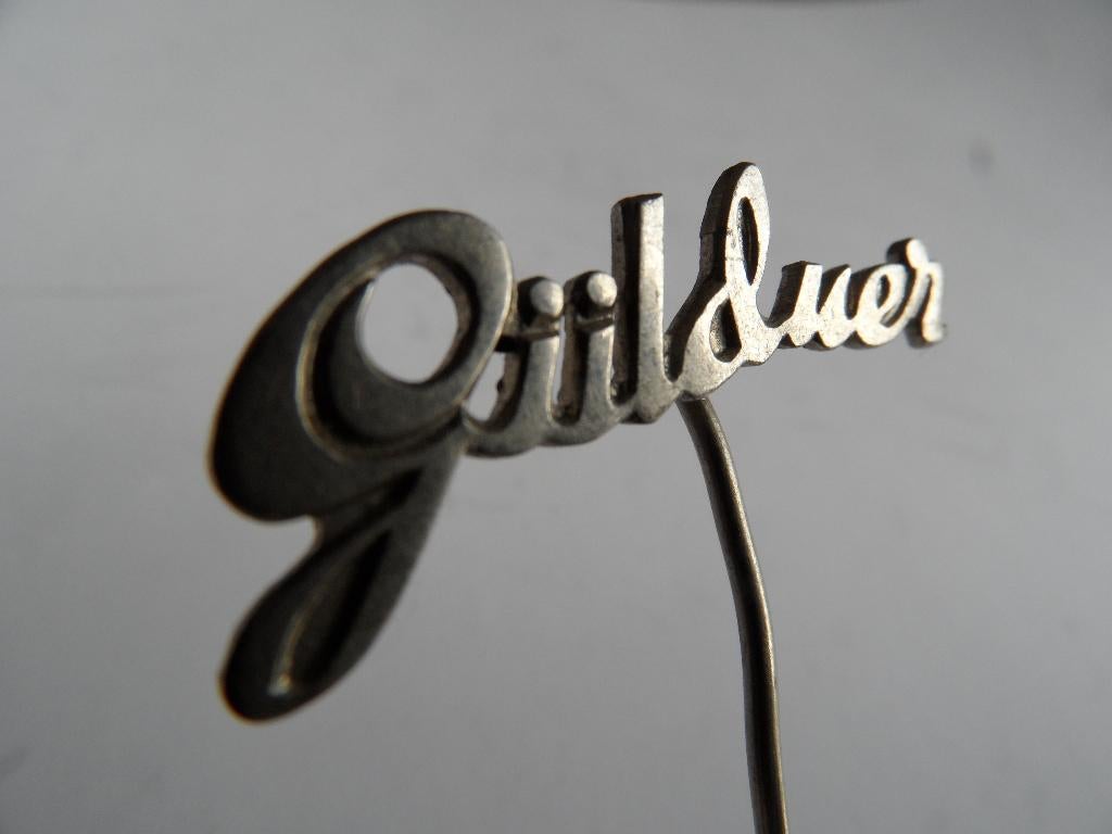 Gulduer oldtimertractor speld, Verzenden, Gebruikt, Merk, Speldje of Pin