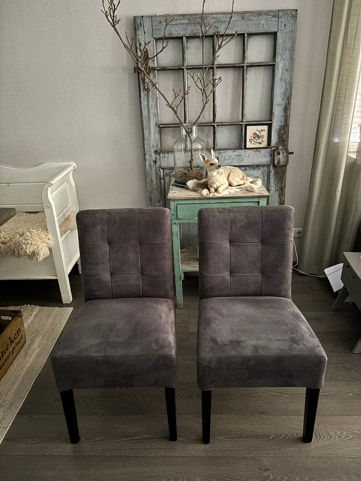 Gratis ophalen, 2 grijze eetkamerstoelen!, Huis en Inrichting, Ophalen