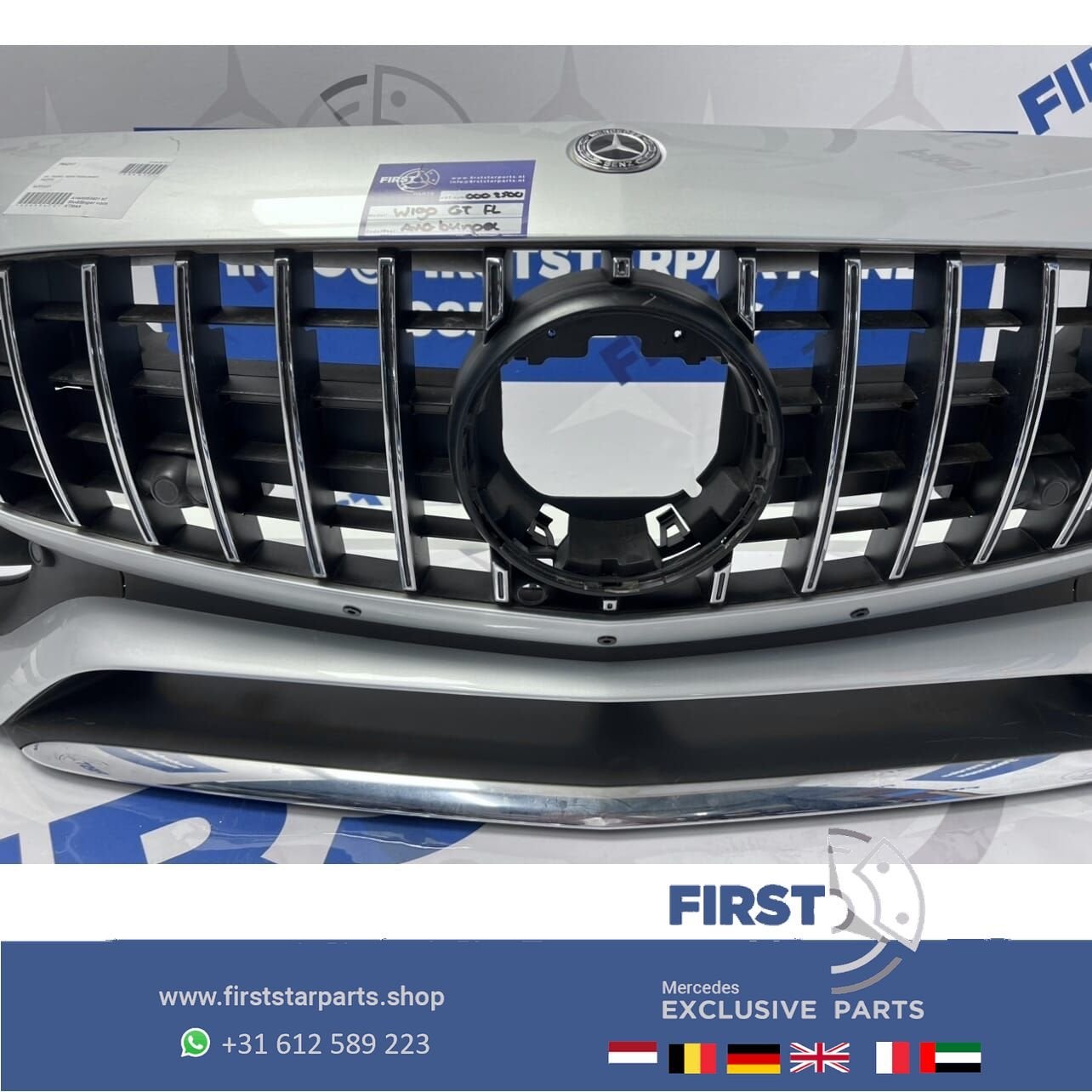 W190 GT GTC GTS AMG BUMPER FACELIFT VOORBUMPER COMPLEET A190, Auto-onderdelen, Carrosserie en Plaatwerk, Gebruikt, -, Voor, Ophalen of Verzenden