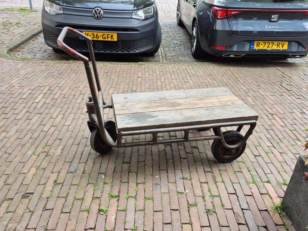 Te koop industrieele transport kar, Antiek en Kunst, Antiek | Gereedschap en Instrumenten, Ophalen of Verzenden
