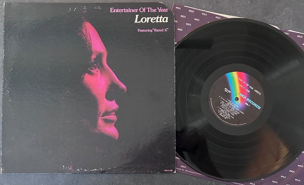 LORETTA LYNN - Entertainer of the year ( LP ), LP, Originele persing, Ophalen of Verzenden, Zo goed als nieuw
