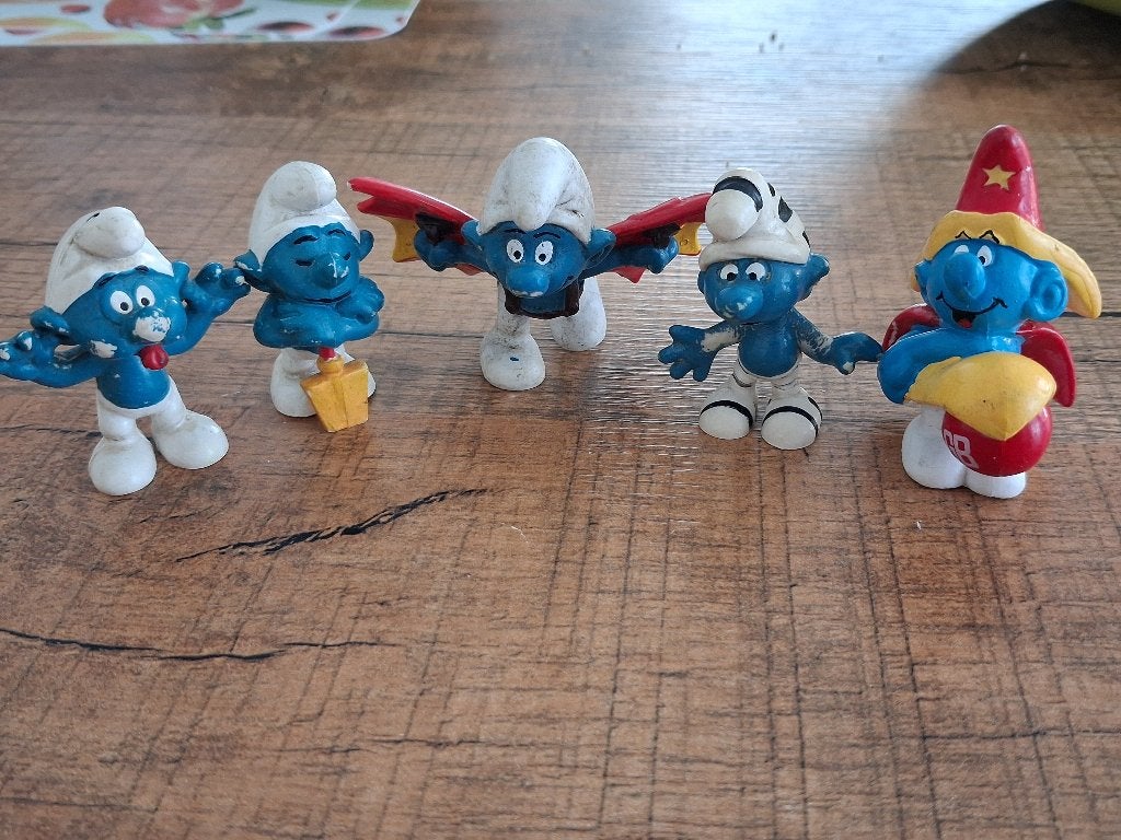Lot oude smurfen, Verzamelen, Verzenden, Zo goed als nieuw, Verschillende Smurfen, Poppetje, Figuurtje of Knuffel