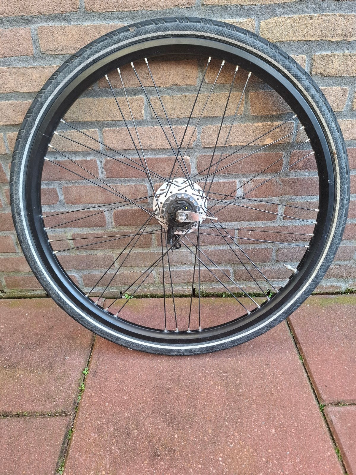 Achterwiel Nexus 7V, Ophalen, Wiel