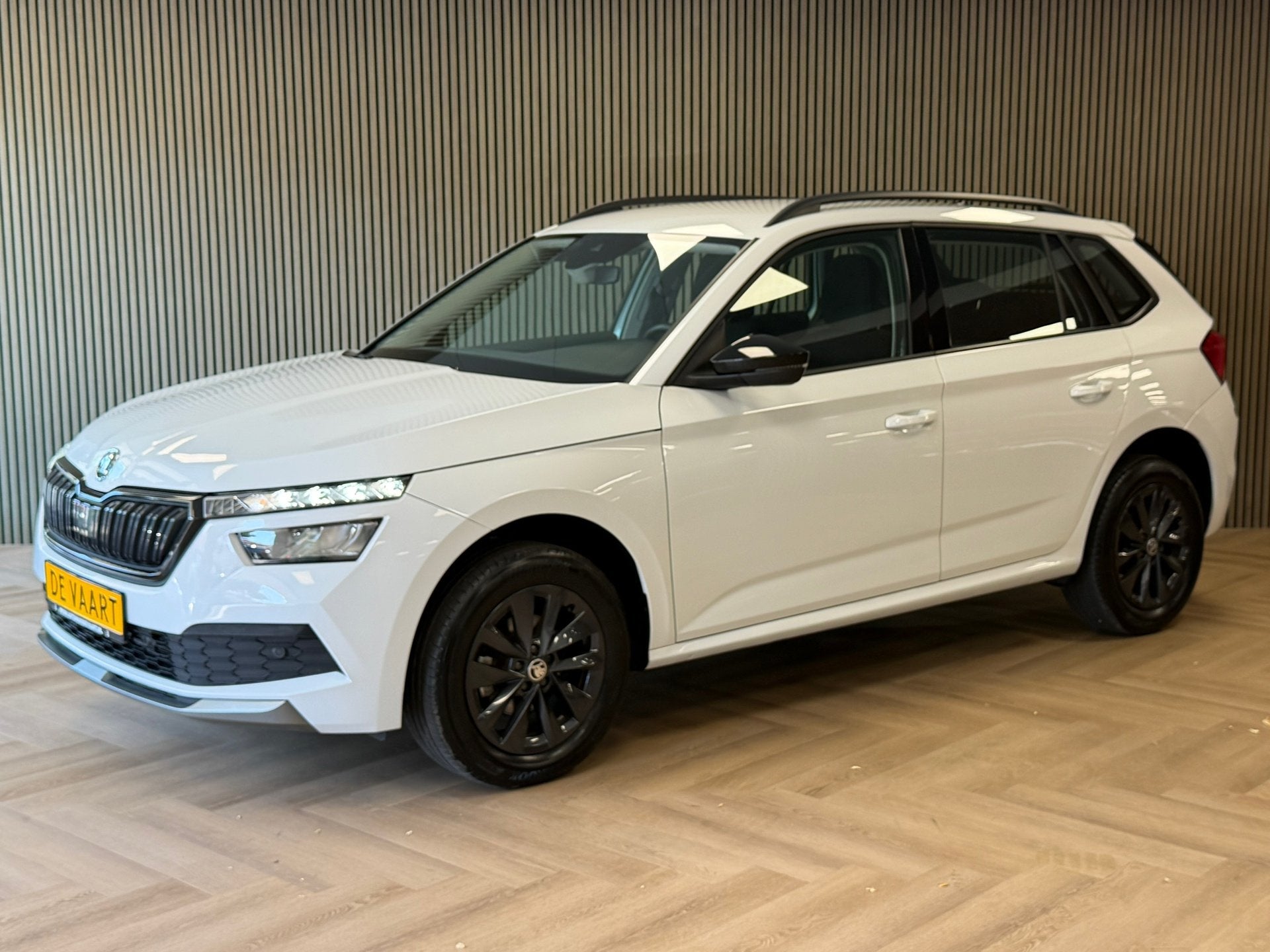 Skoda Kamiq 1.0 TSI Ambition DSG KEYLESS-GO CLIMATE CONTROL