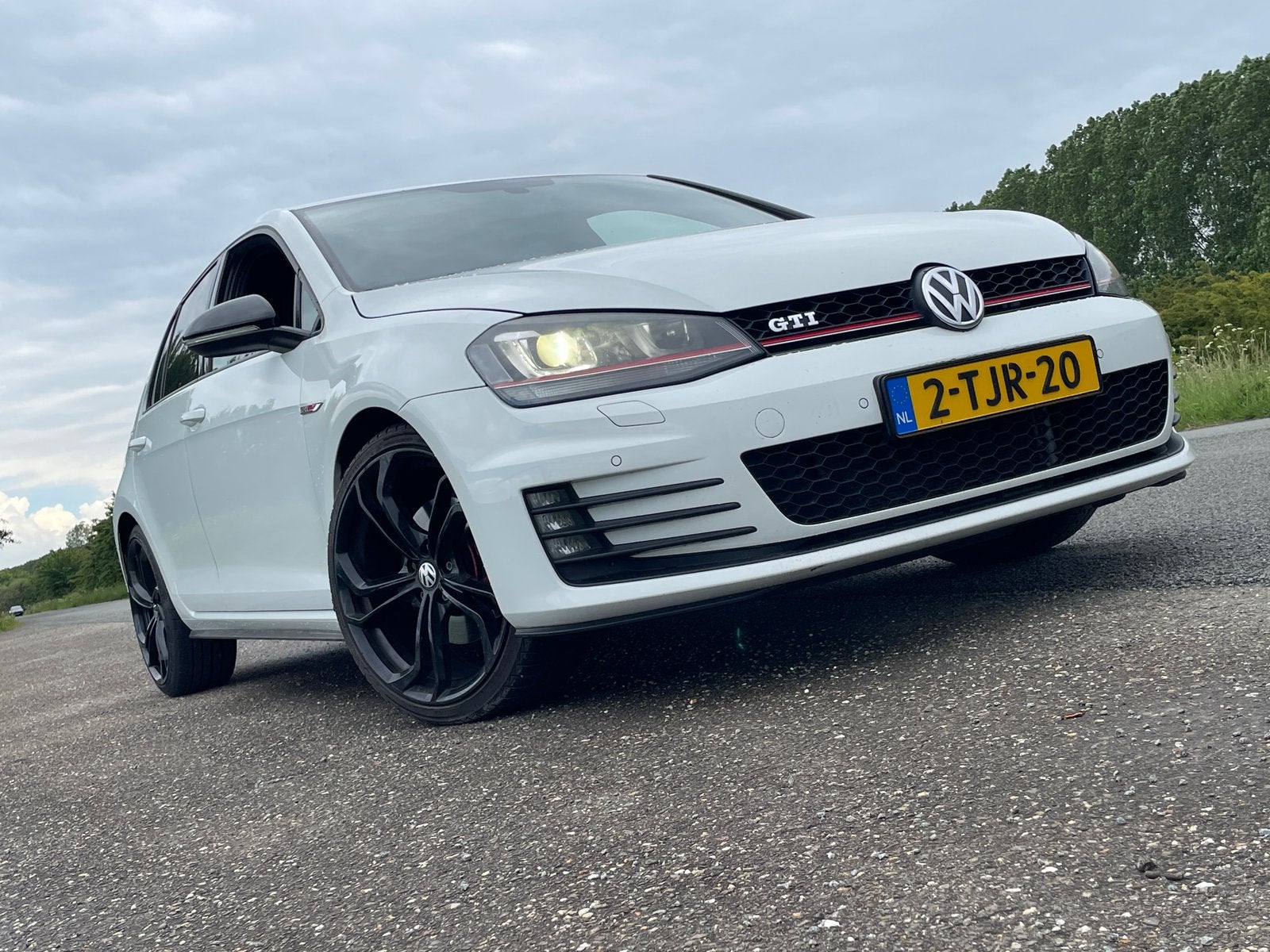 Volkswagen Golf 7 GTI, Voorwielaandrijving, 4 cilinders, 1984 cc, Wit