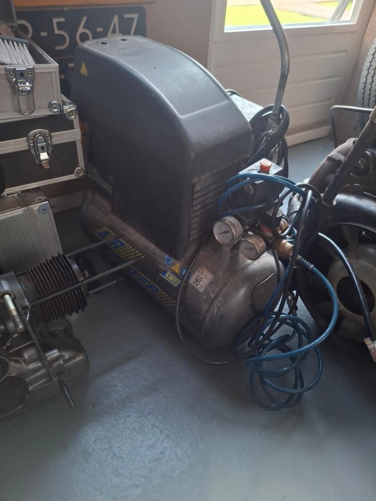 Compressor Kinzo, 24 liter 0-8 Bar, Ophalen, Gebruikt, 6 tot 10 bar, 25 tot 100 liter