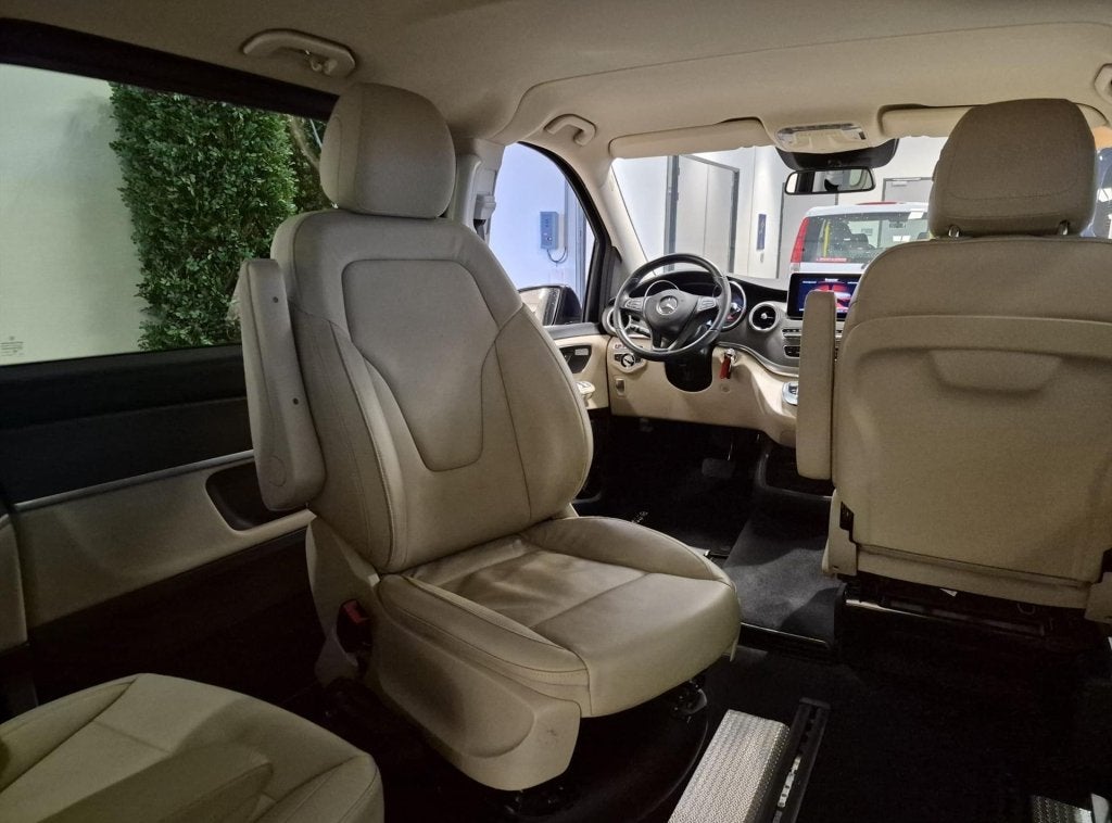 Mercedes-Benz V-Klasse Geen (bj 2016, automaat), Auto's, Mercedes-Benz, Automaat, 12 maanden, 15 km/l, Gebruikt