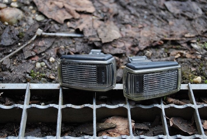 Set witte knippers in de voor schermen Volvo S40-V40, Ophalen of Verzenden