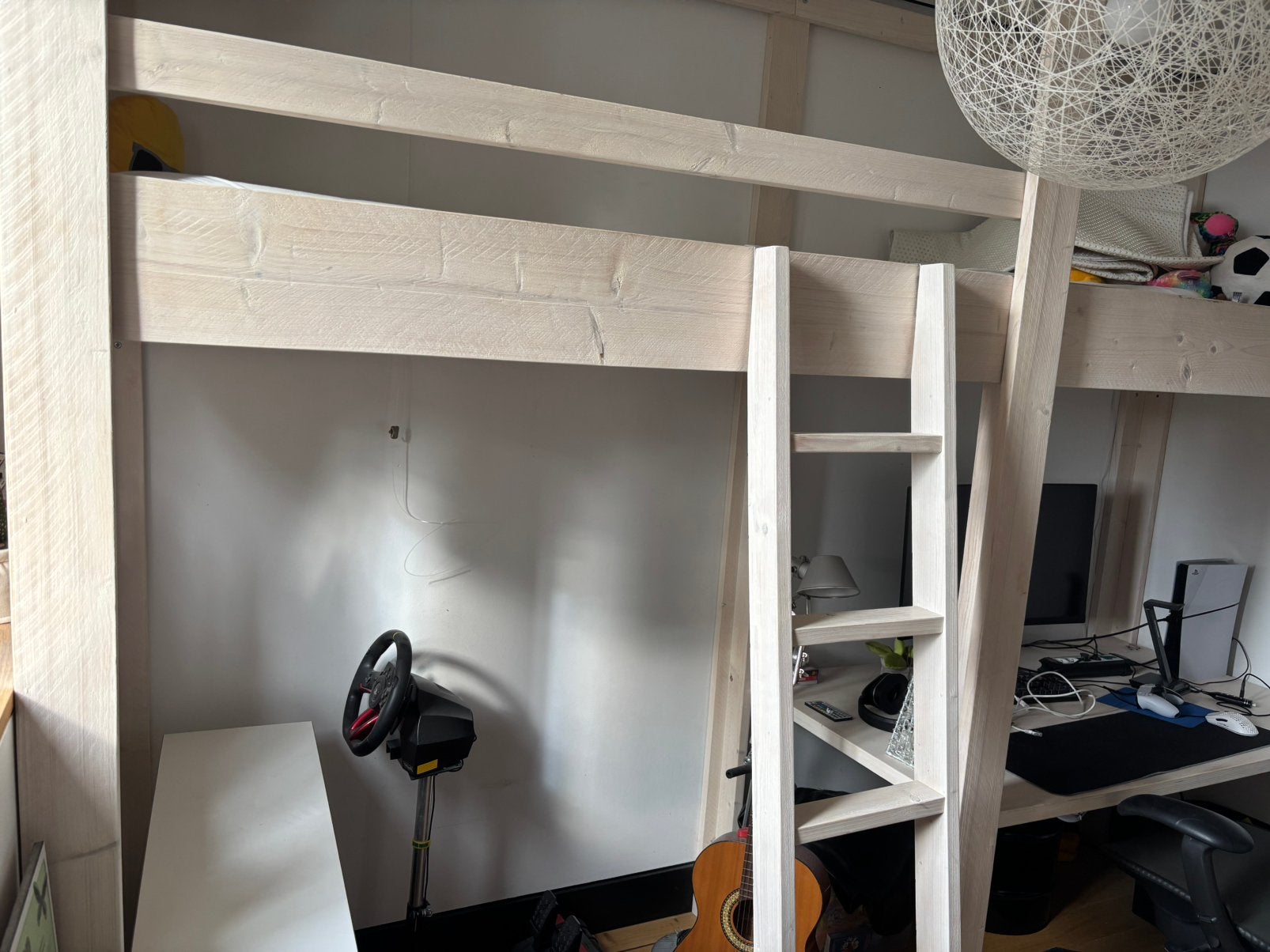 Stevig houten hoogslaper met bureau en opbergruimte, Ophalen, Eenpersoons, Zo goed als nieuw, 200 cm