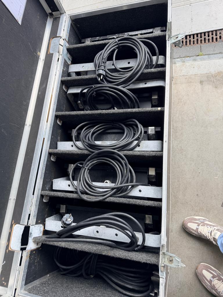 6x professionele HQL spots incl. flightcase + ophanging, Ophalen, Gebruikt