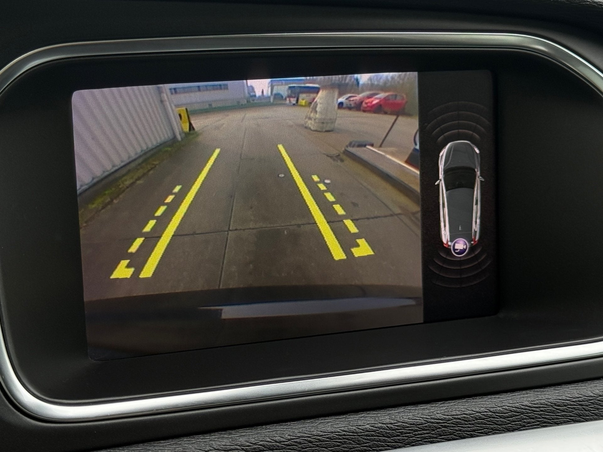 Volvo V40 1.5 T3 Polar+ Sport - AUTOMAAT - PANODAK - ZWART L, Auto's, 4 cilinders, 700 kg, Zwart, Bedrijf
