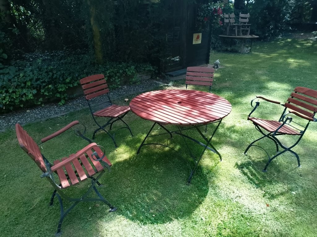 Zeer net degelijk franse/engelse tuinset en zeer goedkoop nu, Tuin en Terras, Ophalen, 4 zitplaatsen, Gebruikt, Teakhout