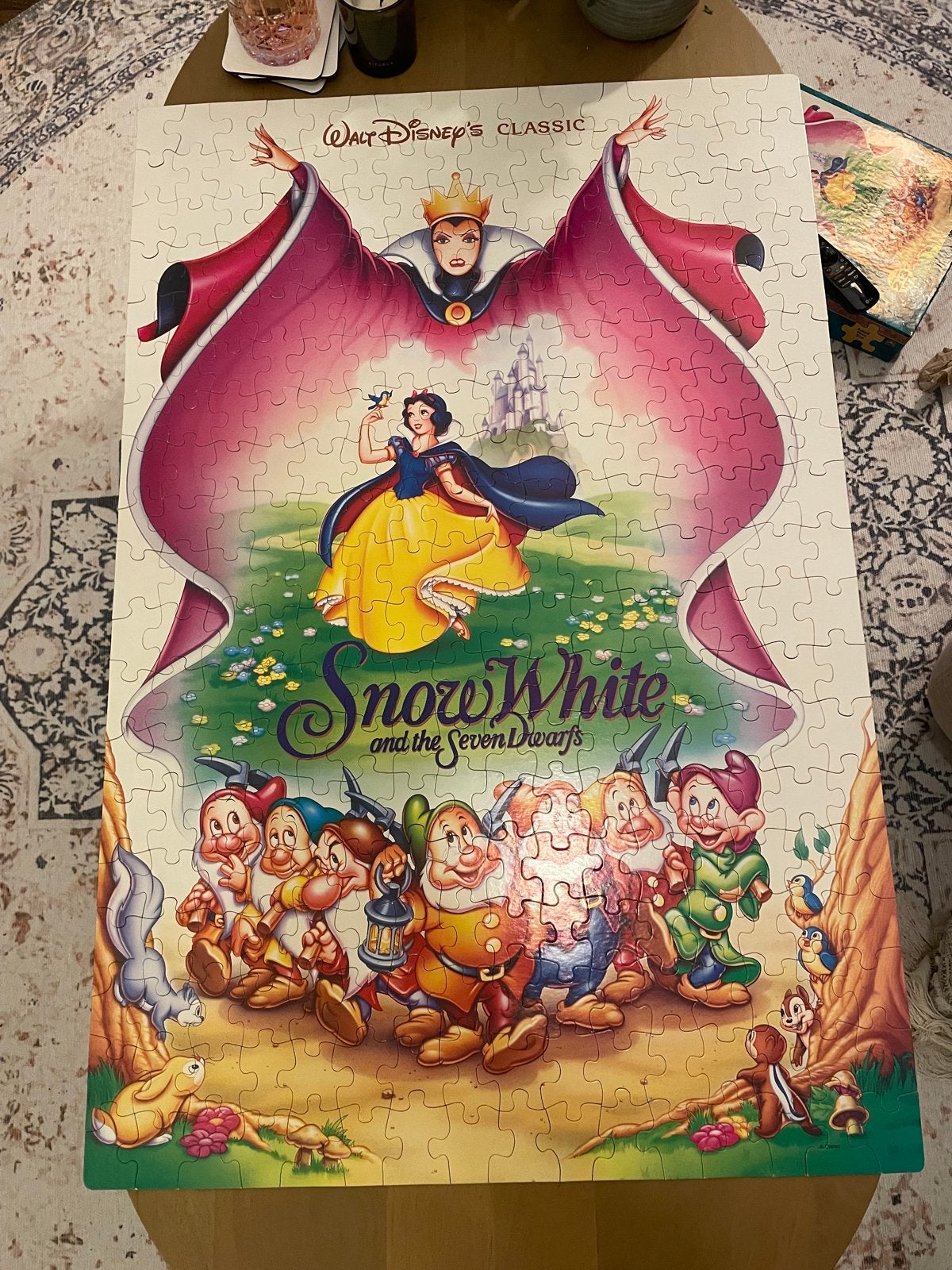Disney Sneeuwwitje en de Zeven Dwergen Puzzel 300 Stukjes, Hobby en Vrije tijd, Ophalen of Verzenden, Minder dan 500 stukjes, Gebruikt