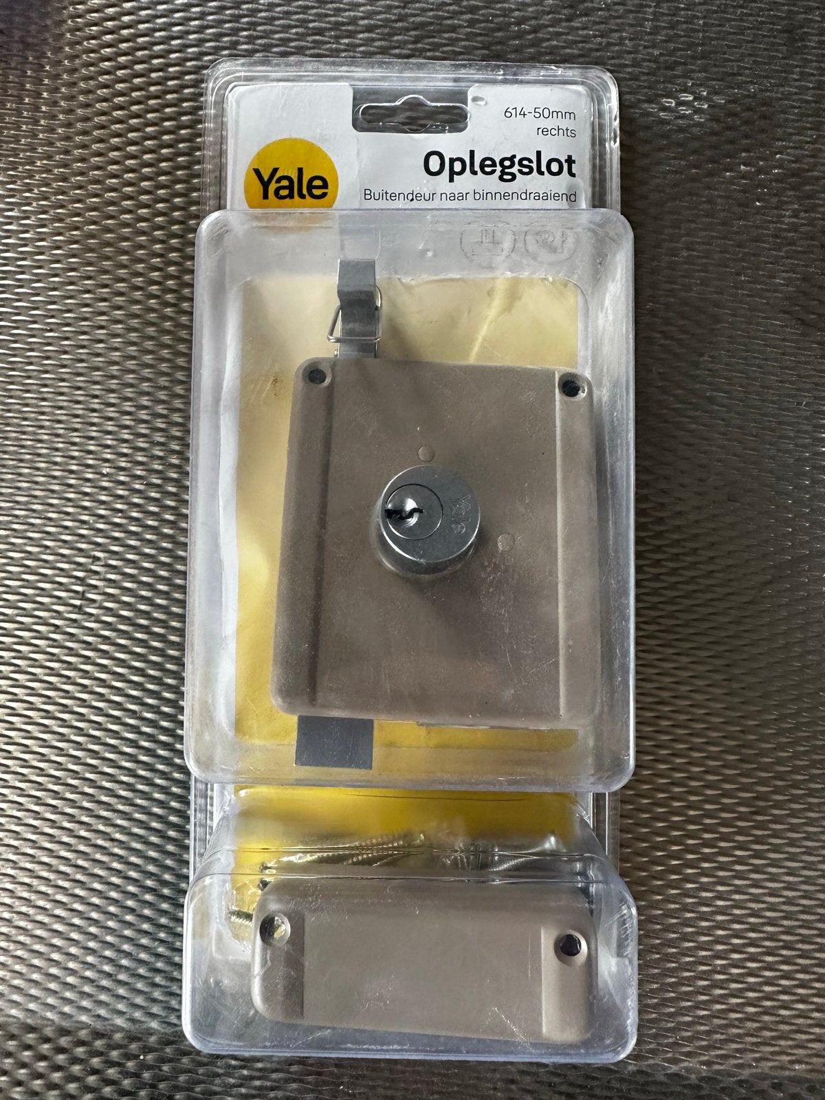Nieuw Yale Oplegslot 614-50mm Rechts - Buitendeur, Ophalen of Verzenden, Nieuw, Overige materialen, Slot